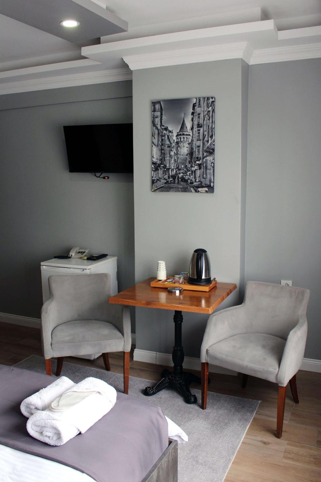 Biglife Otel *