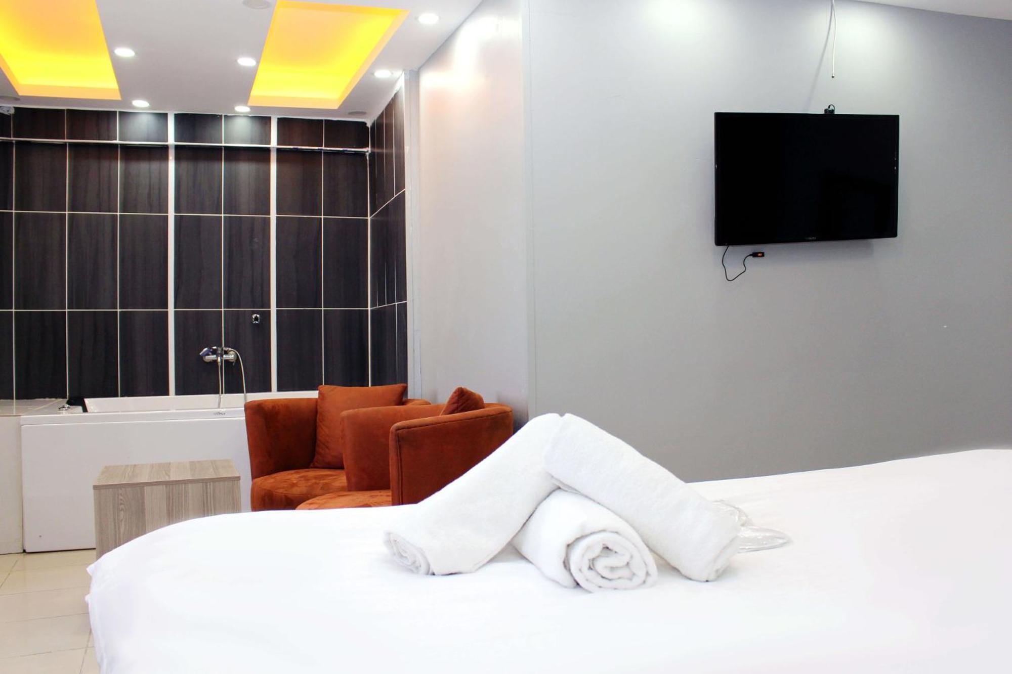 Otel Biglife *