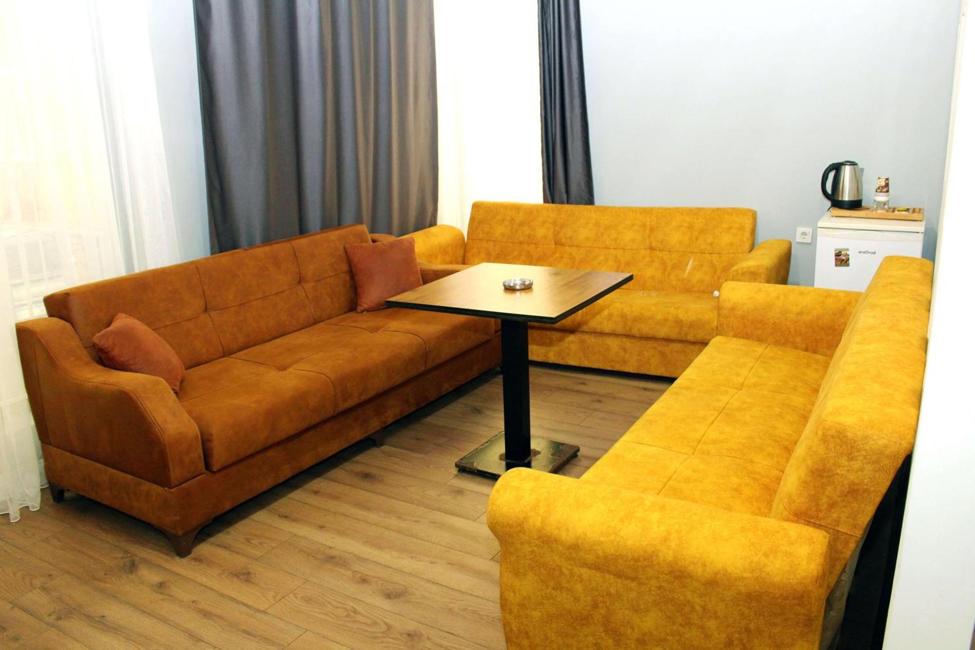 Otel Biglife